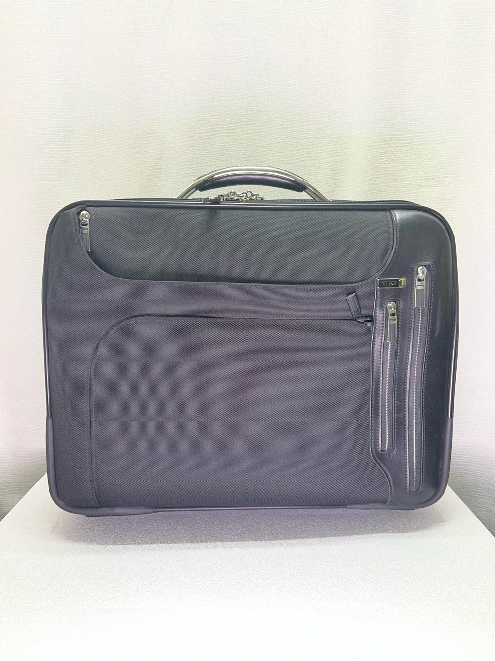 Tumi Arrive LeGuardia Black Nylon and Leather Briefcase w/ Silver Hardware
